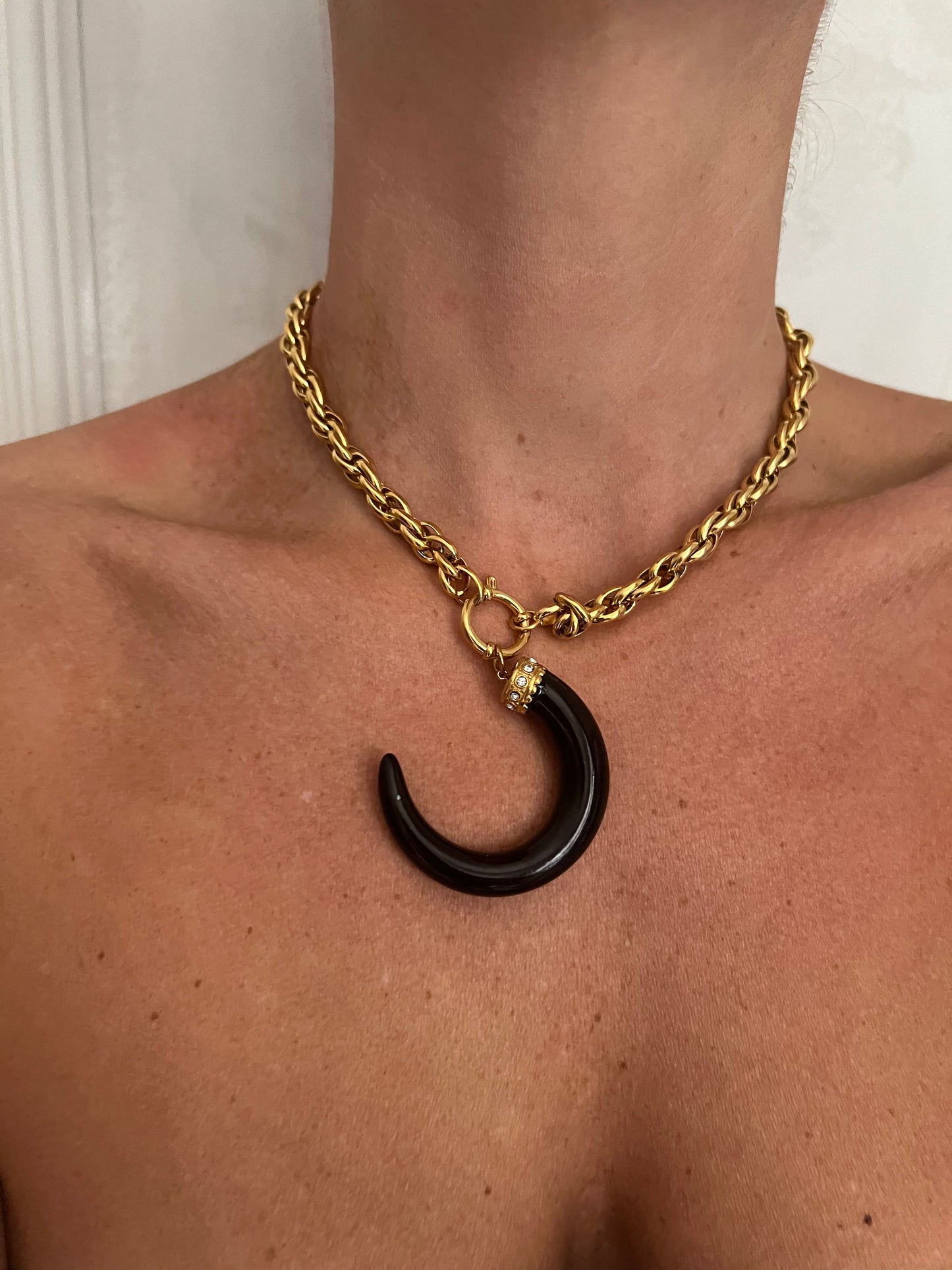 Vintage Style Tusk Necklace